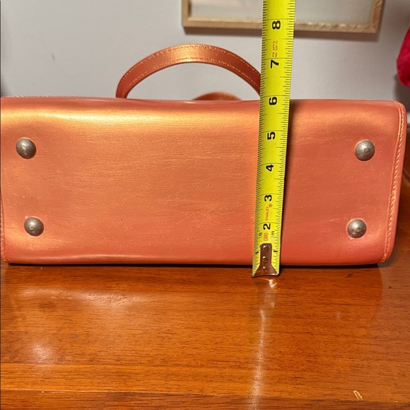 Louis Vuitton Custom Painted Rose Gold Epi Leather Zip Tote Bag - Picture 5 of 16